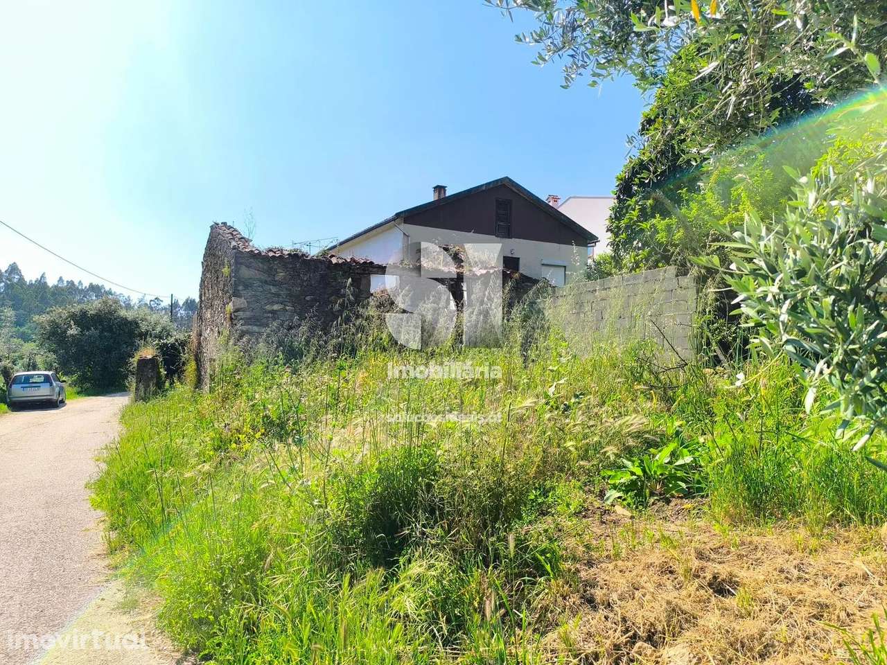 Moradia para Restaurar T1 - Grande imagem: 2/14