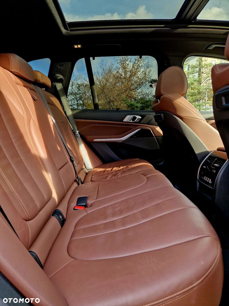BMW X5 xDrive40i - 23