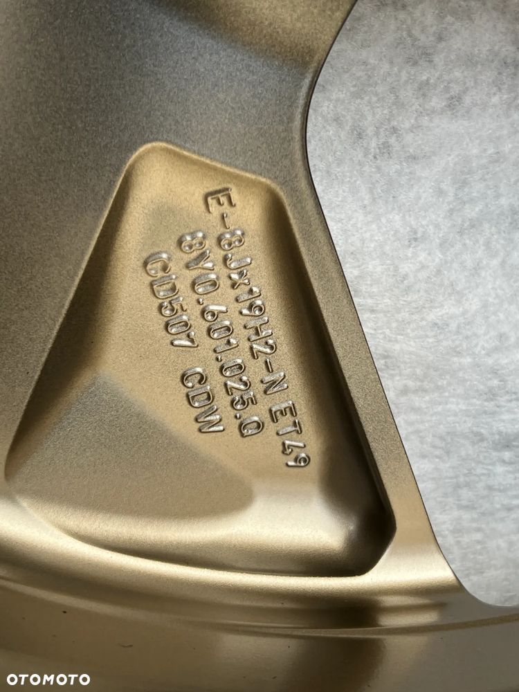 Felgi Audi A3 S3 Q3 Q2 19'' Gold Edytion Audi Sport - 16