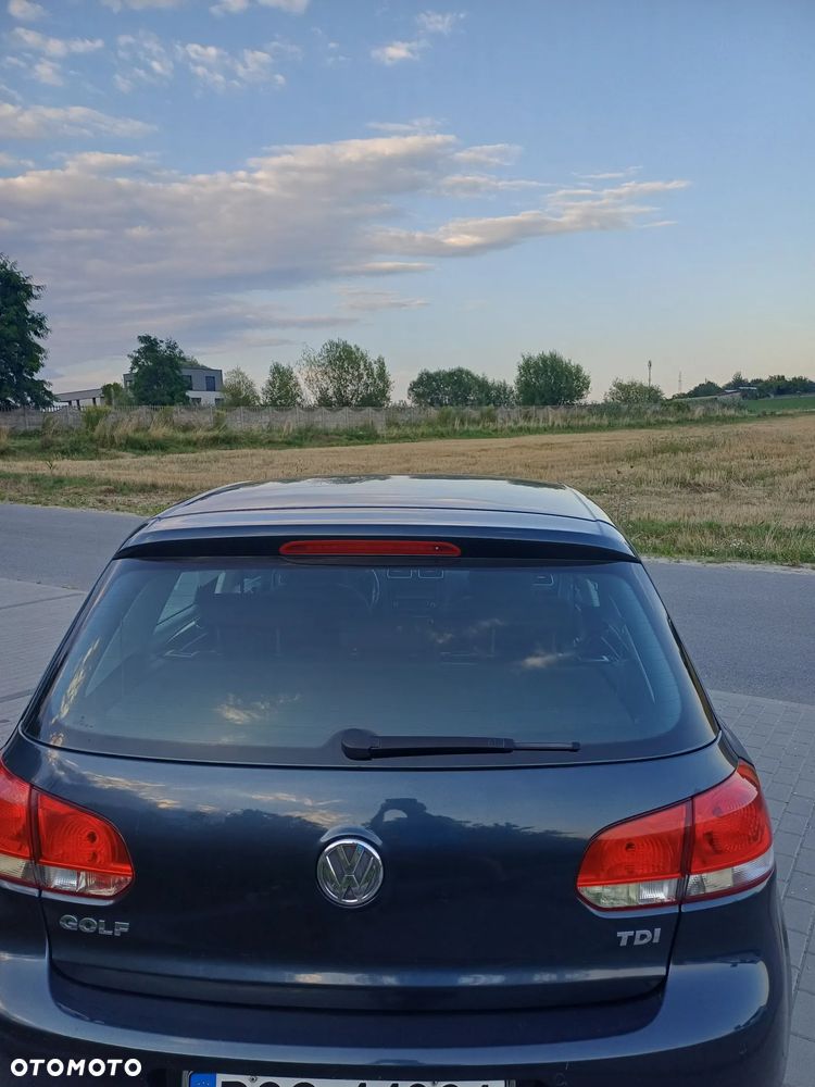 Volkswagen Golf 2.0 TDI DPF Comfortline - 4