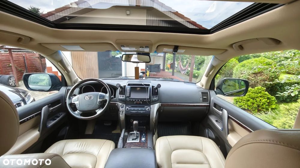 Toyota Land Cruiser LC 4.5 D-4D Prestige Platinium 7os - 11