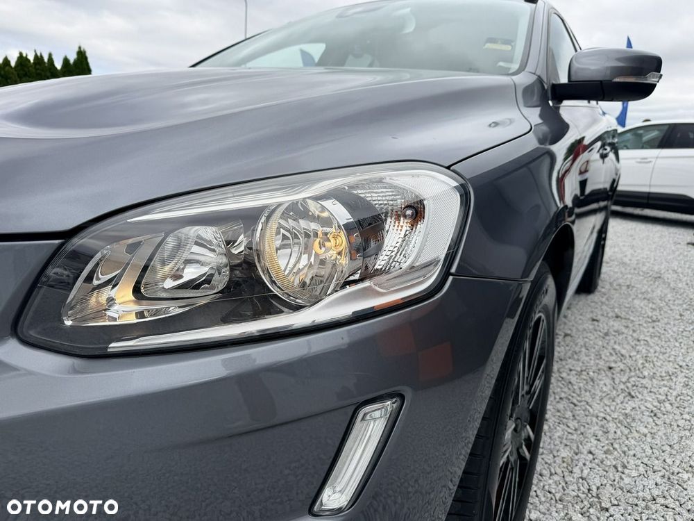Volvo XC 60 D4 Geartronic Summum - 8
