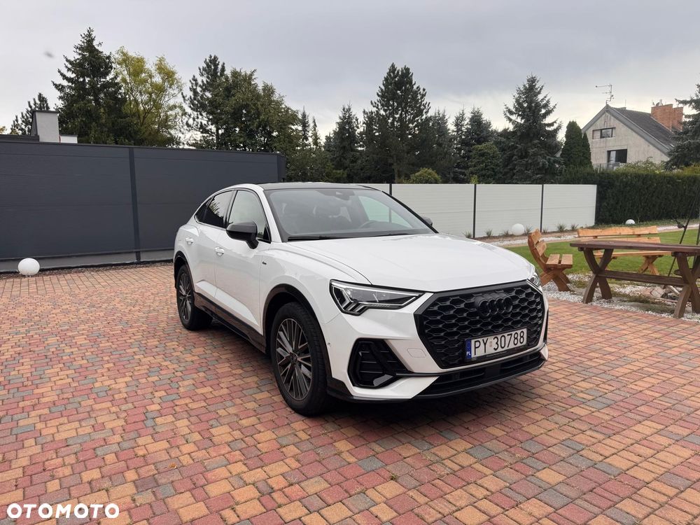 Audi Q3 Sportback 35 TFSI mHEV S-Line S tronic - 2