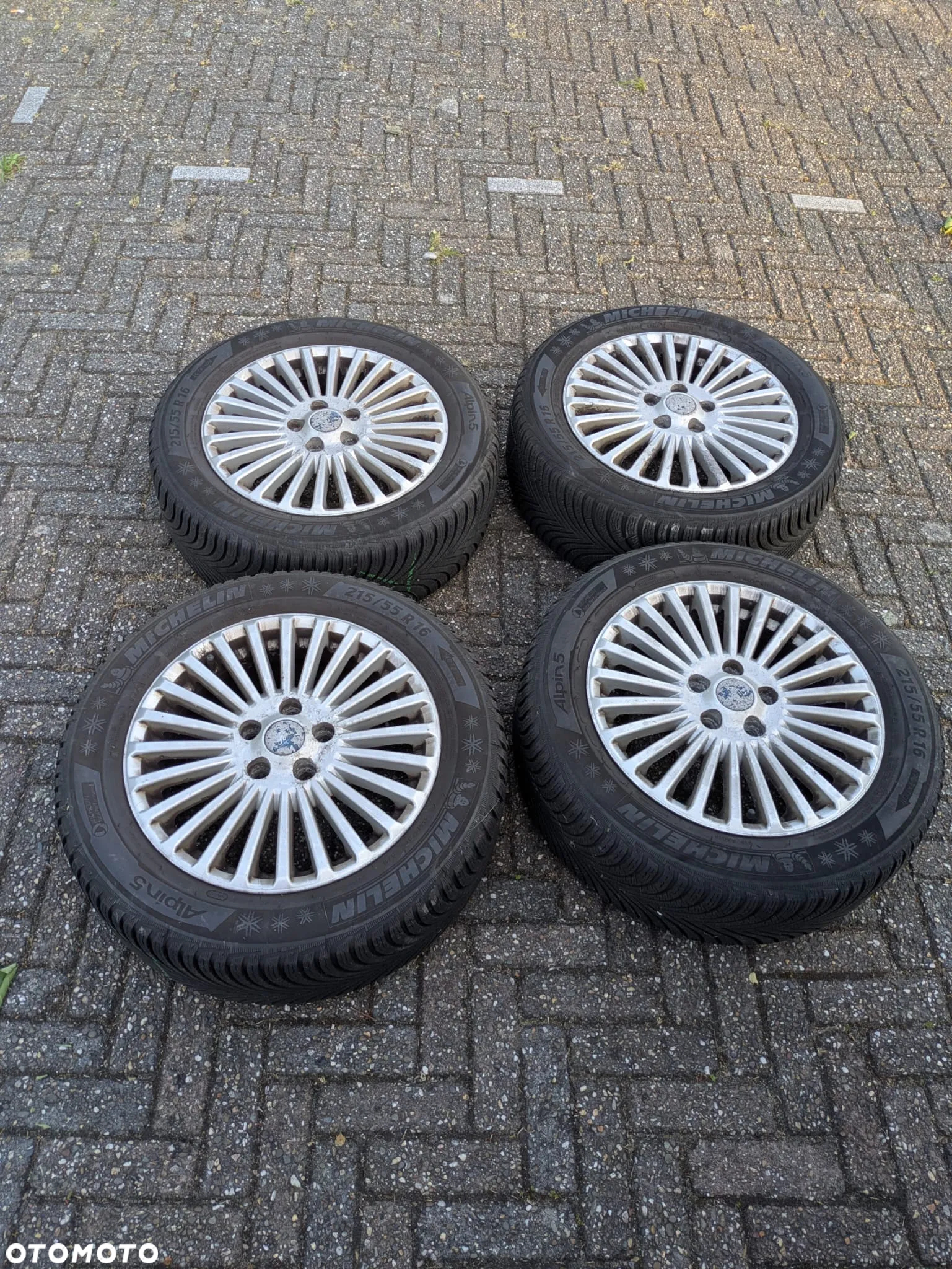 Ford Mondeo 2.0 Ghia - 21