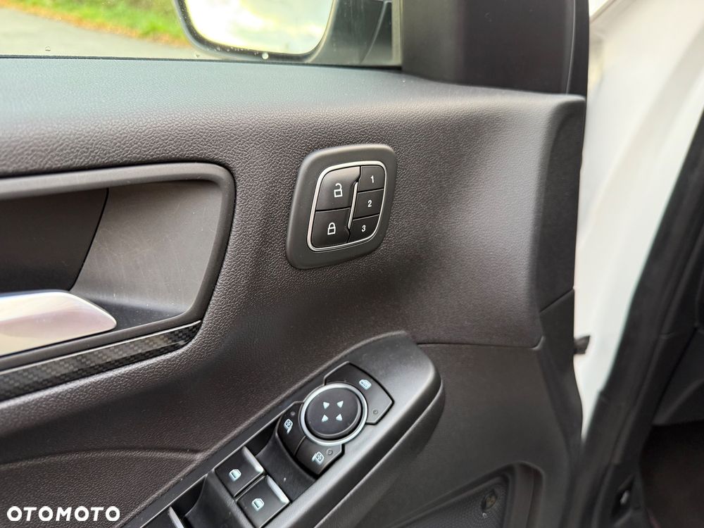 Ford Kuga 2.0 EcoBoost AWD ST-Line ASS - 27