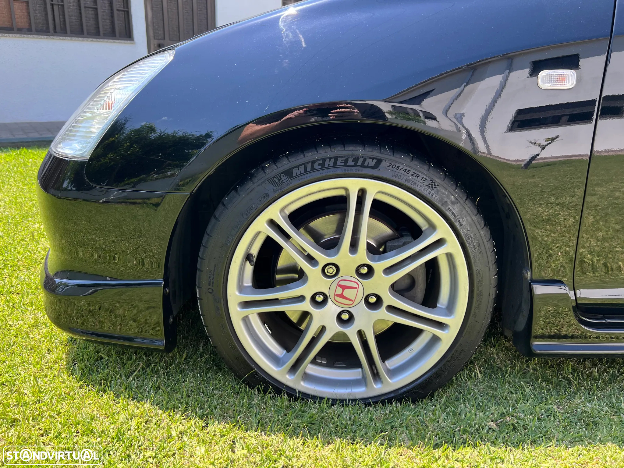 Honda Civic 2.0 Type-R 30th - 13