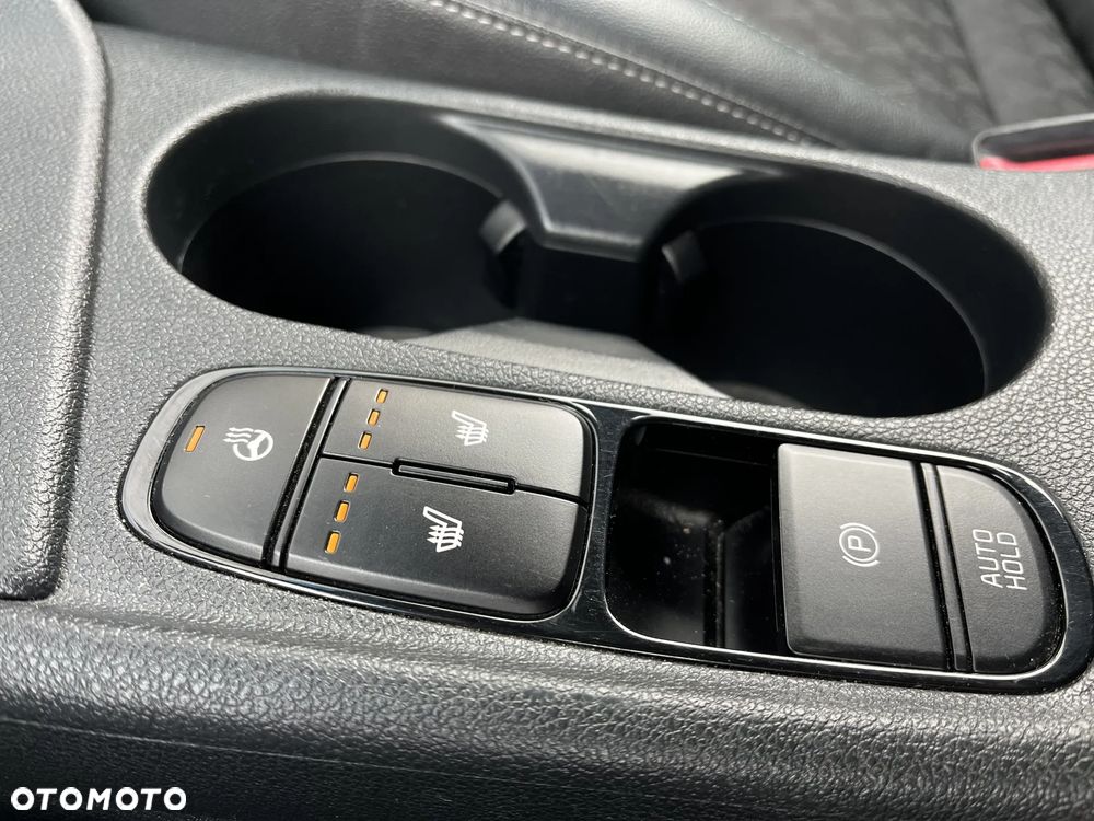 Kia Niro 1.6 GDI Hybrid L - 20
