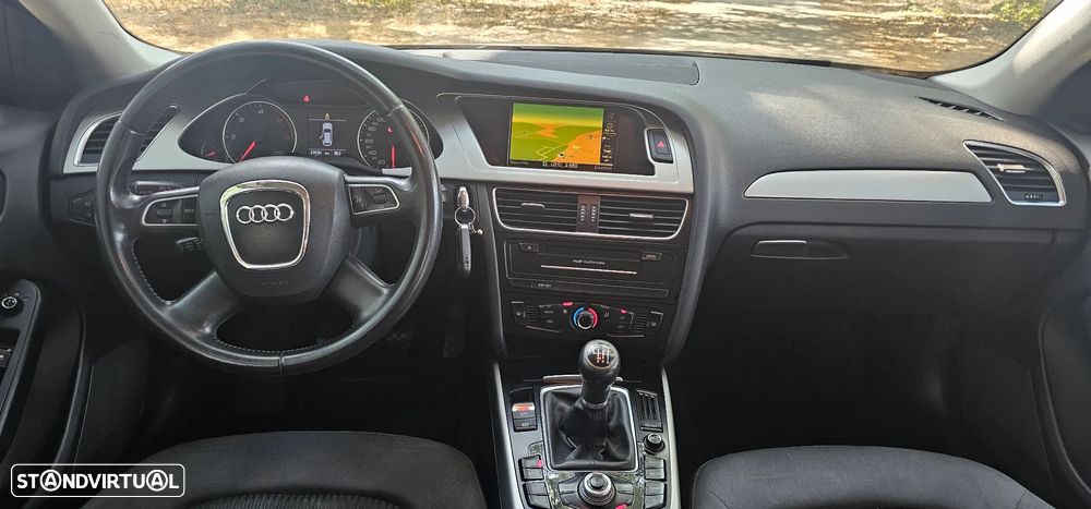 Audi A4 Avant 2.0 TDI DPF Ambition - 16