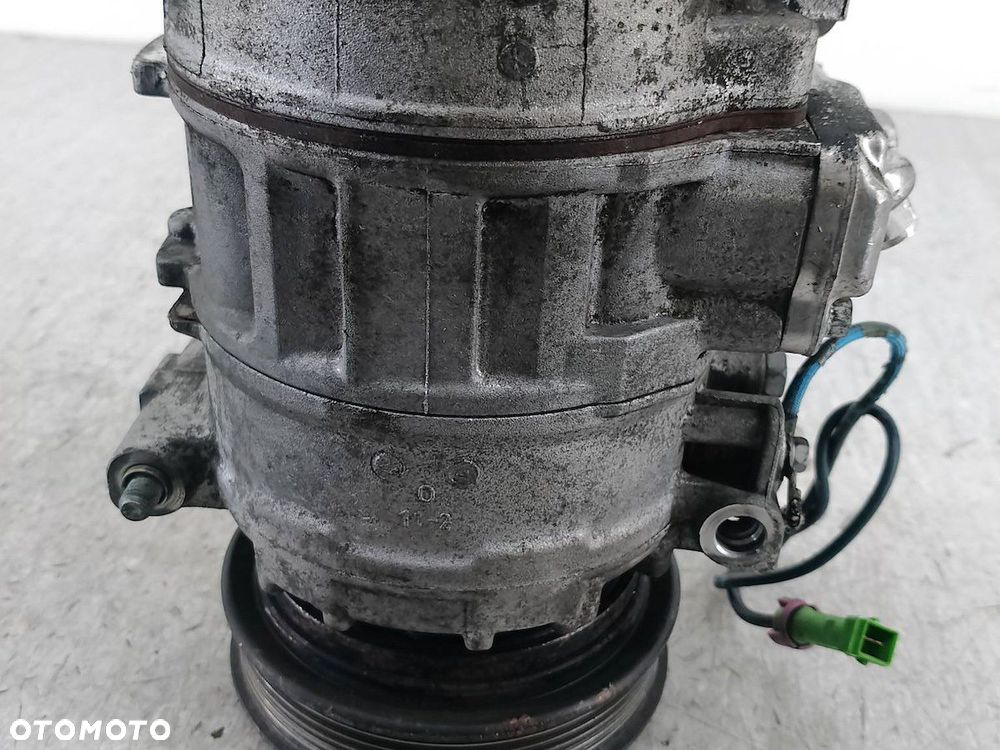 POMPA, SPRĘŻARKA KLIMATYZACJI VW PASSAT B5 FL 2.8 V6 - 4