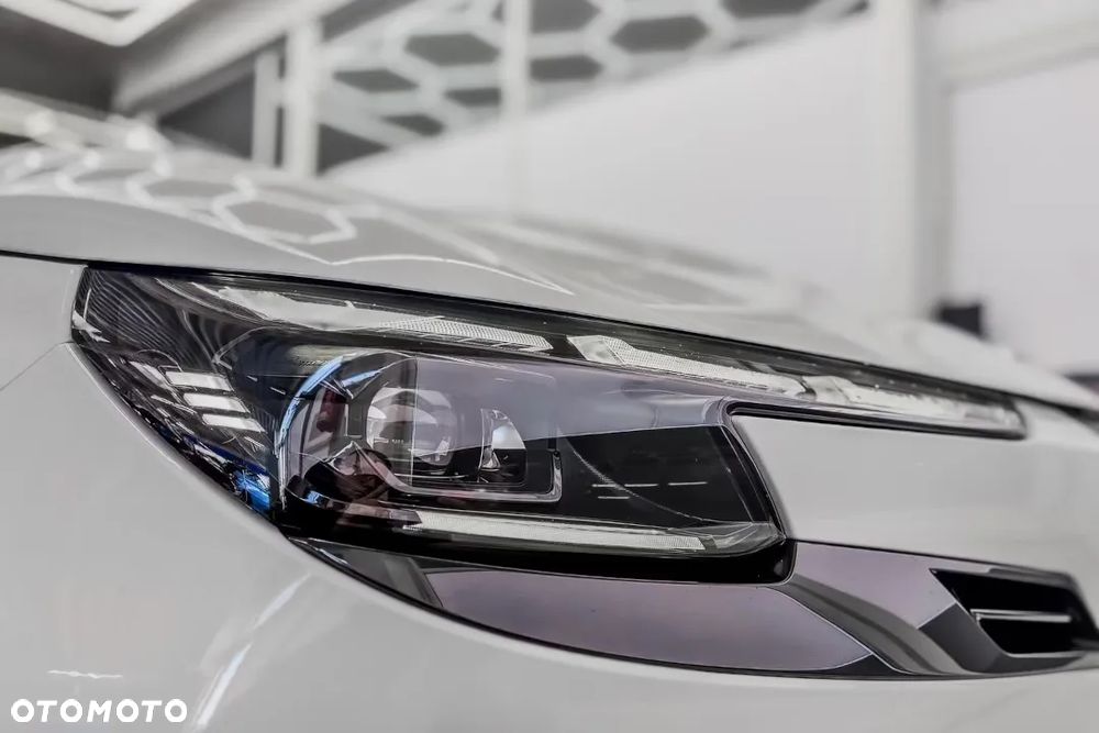 Alfa Romeo Junior 1.2 mHEV Ibrida eDCT - 10