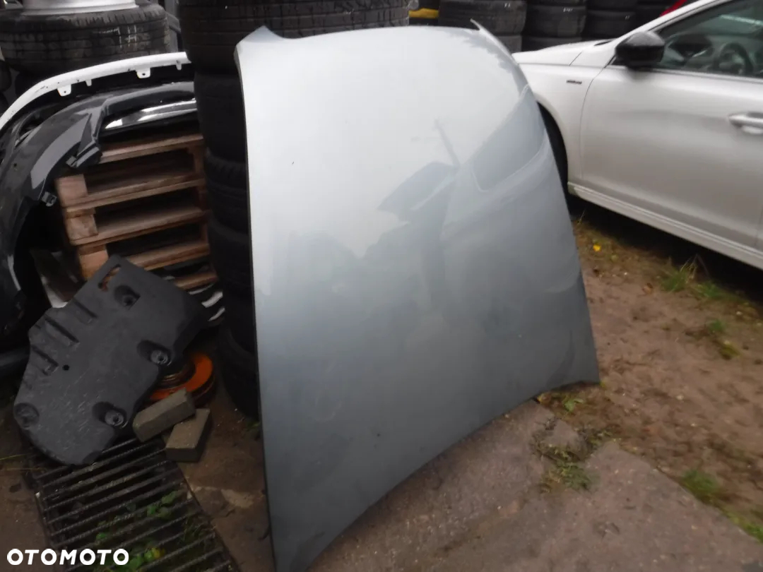 Audi A6 C6 lift maska  LY7E - 3