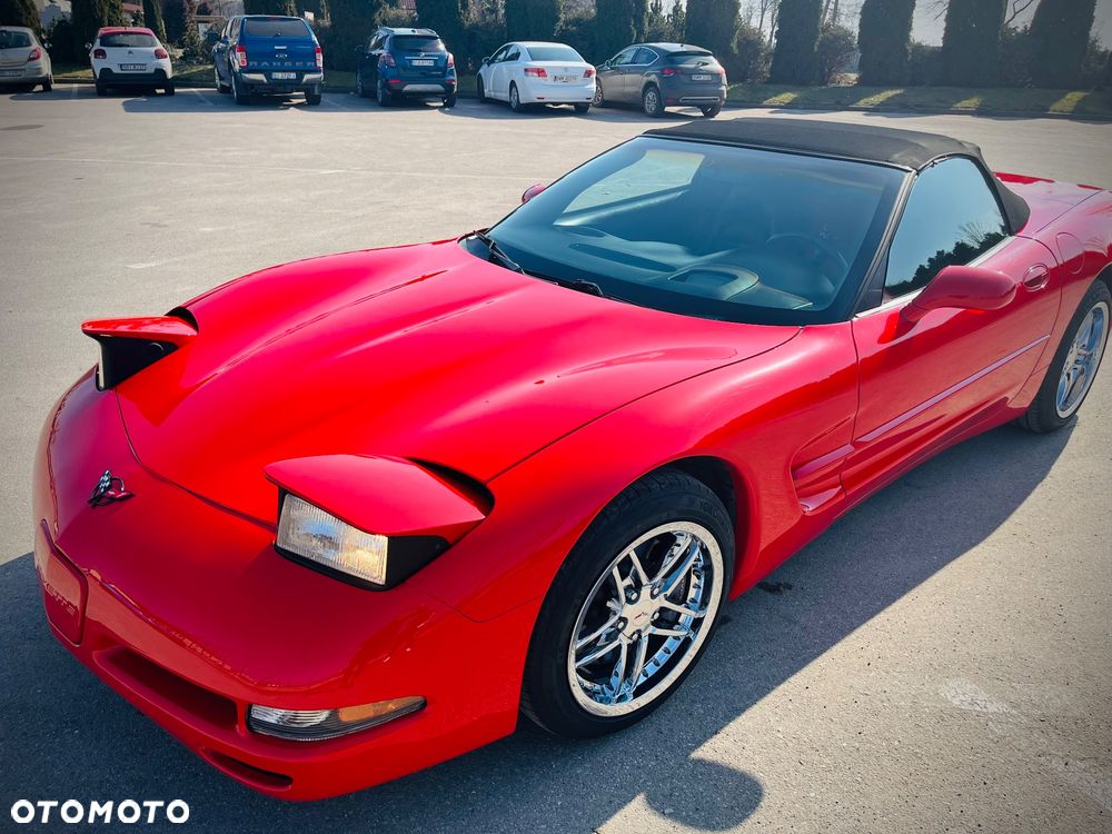 Chevrolet Corvette - 8