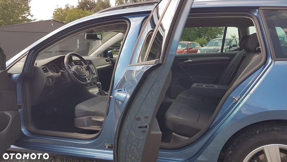 Volkswagen Golf 1.4 TSI BlueMotion Technology DSG Comfortline - 20