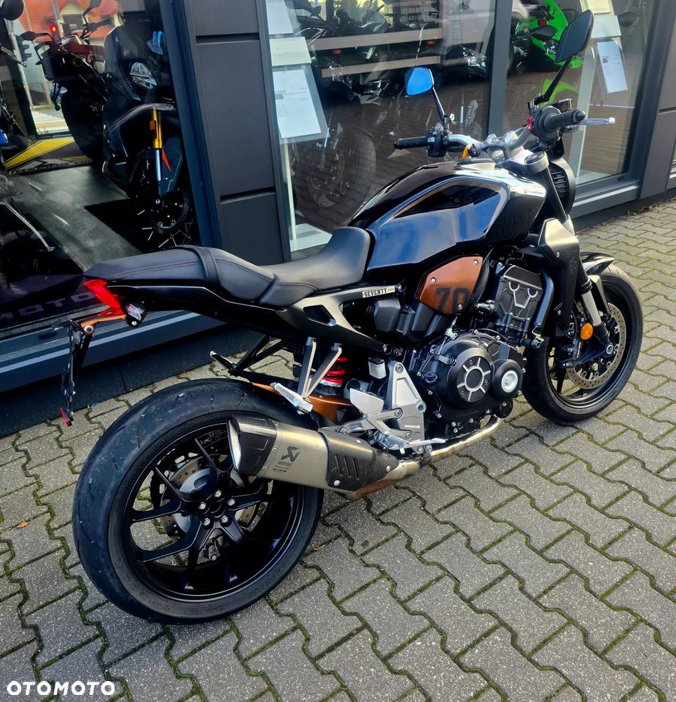 Honda CB - 25