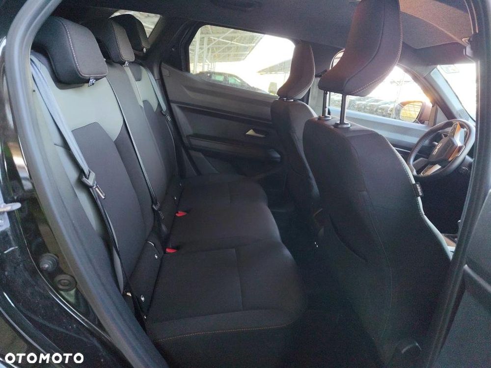 Dacia Duster 1.8 Full Hybrid 155 Extreme MMT - 9