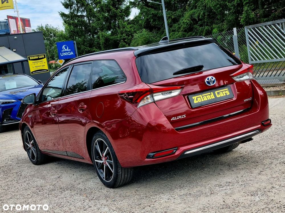 Toyota Auris Hybrid 135 Prestige - 7