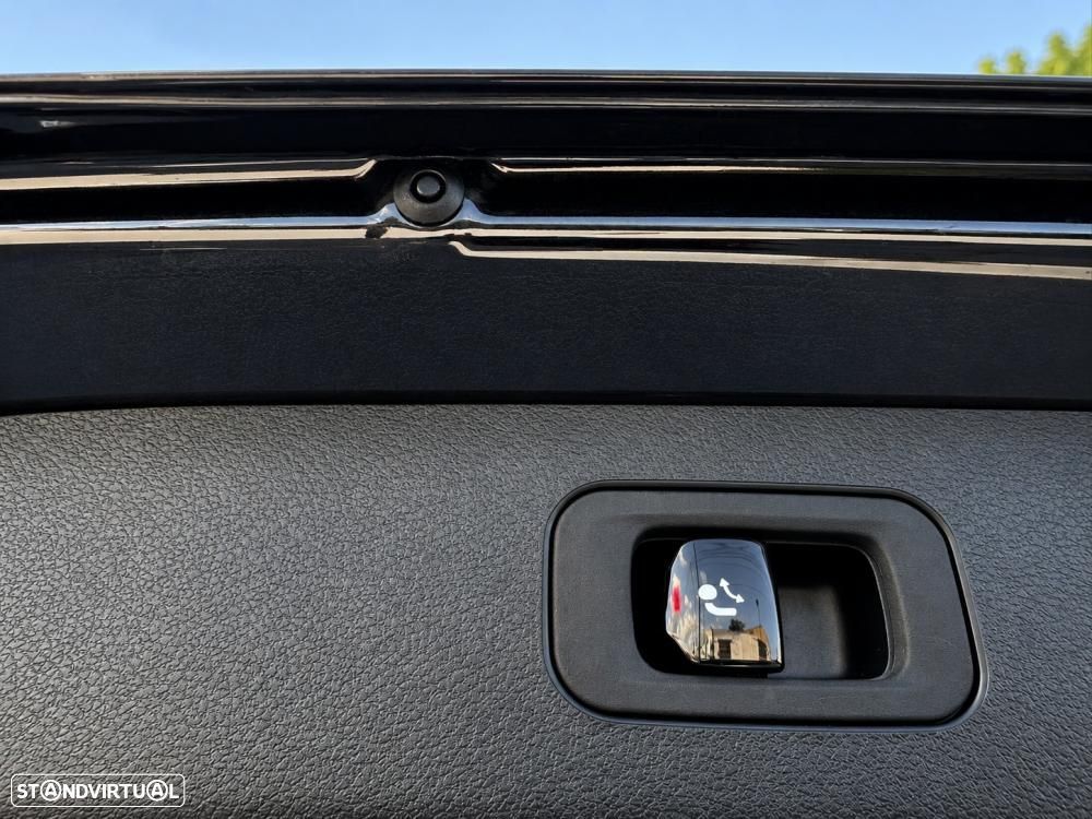 Mercedes-Benz E 300 e Station - 55