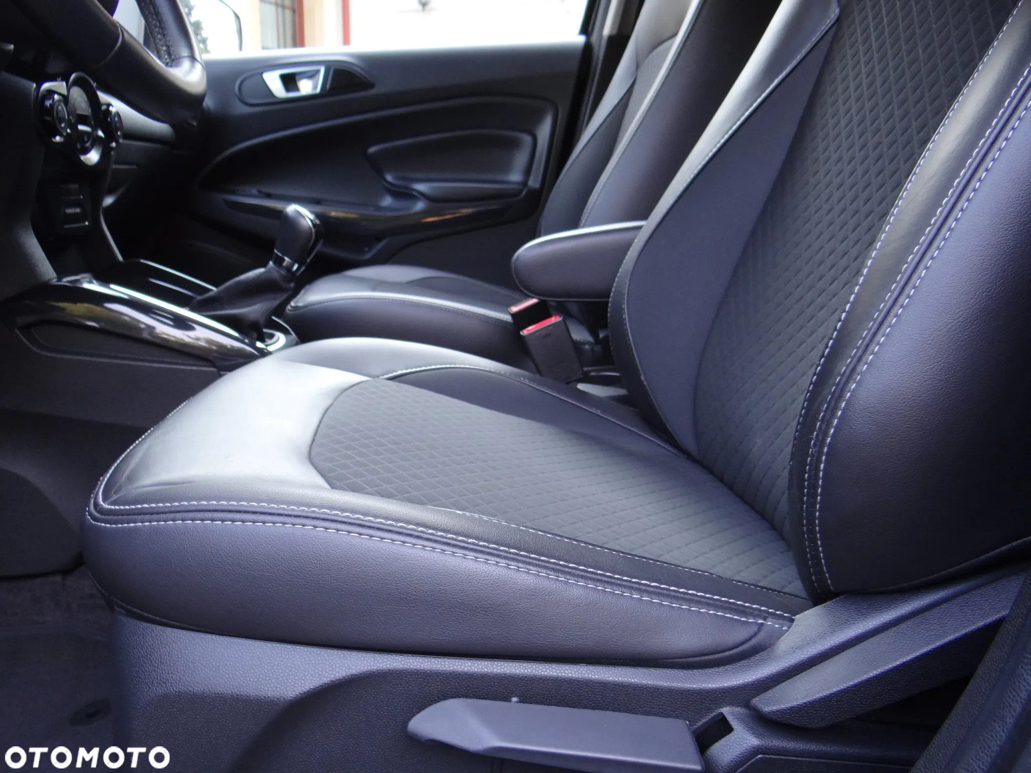 Ford EcoSport 1.0 EcoBoost Titanium ASS - 8