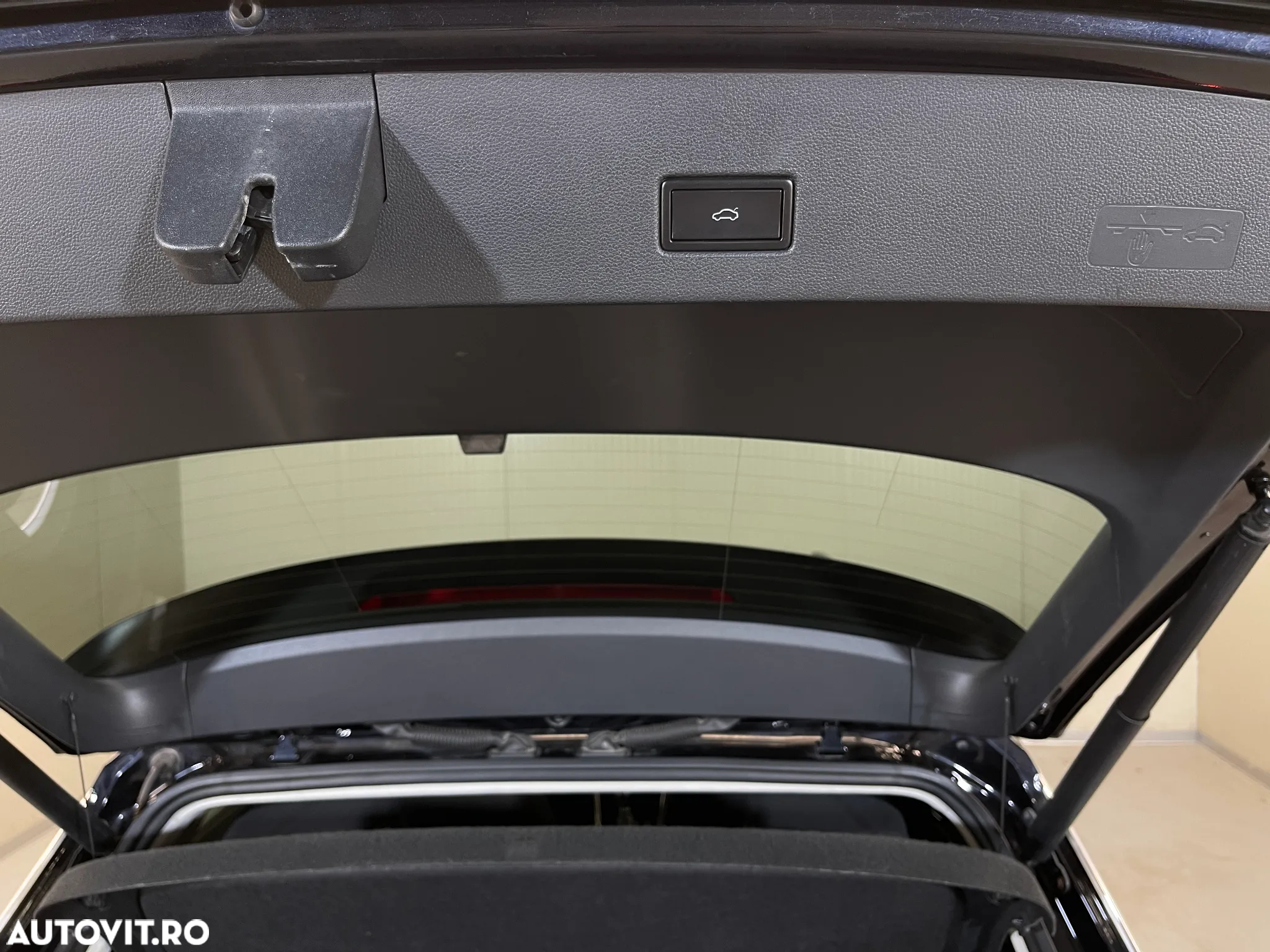 Volkswagen T-ROC 1.0 TSI Design - 22