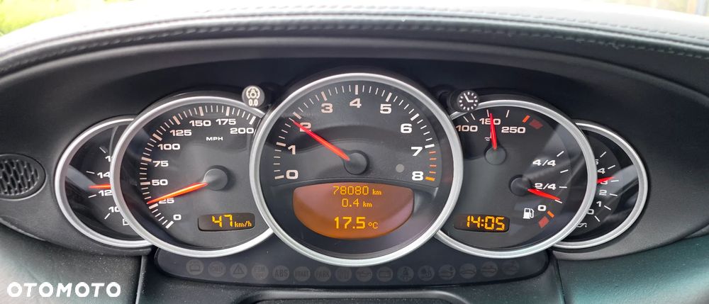 Porsche 911 - 12