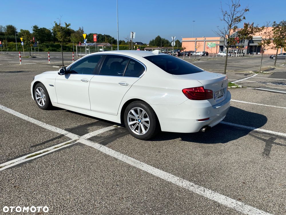 BMW Seria 5 518d Luxury Line sport - 8