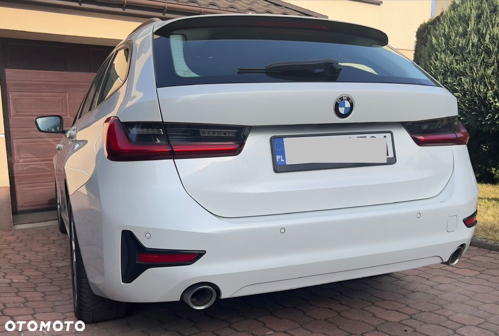 BMW Seria 3 330i Advantage - 6
