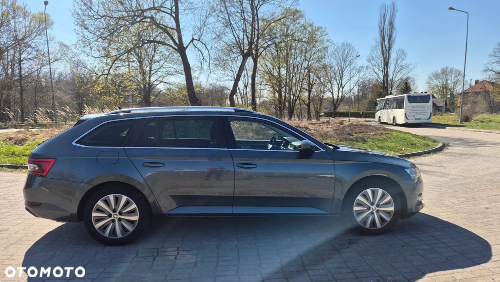 Skoda Superb 2.0 TSI Style DSG - 7