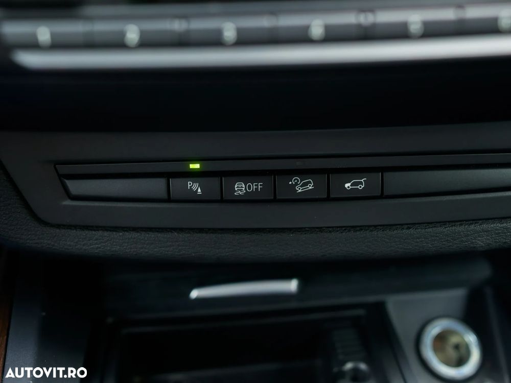 BMW X5 xDrive40d - 27