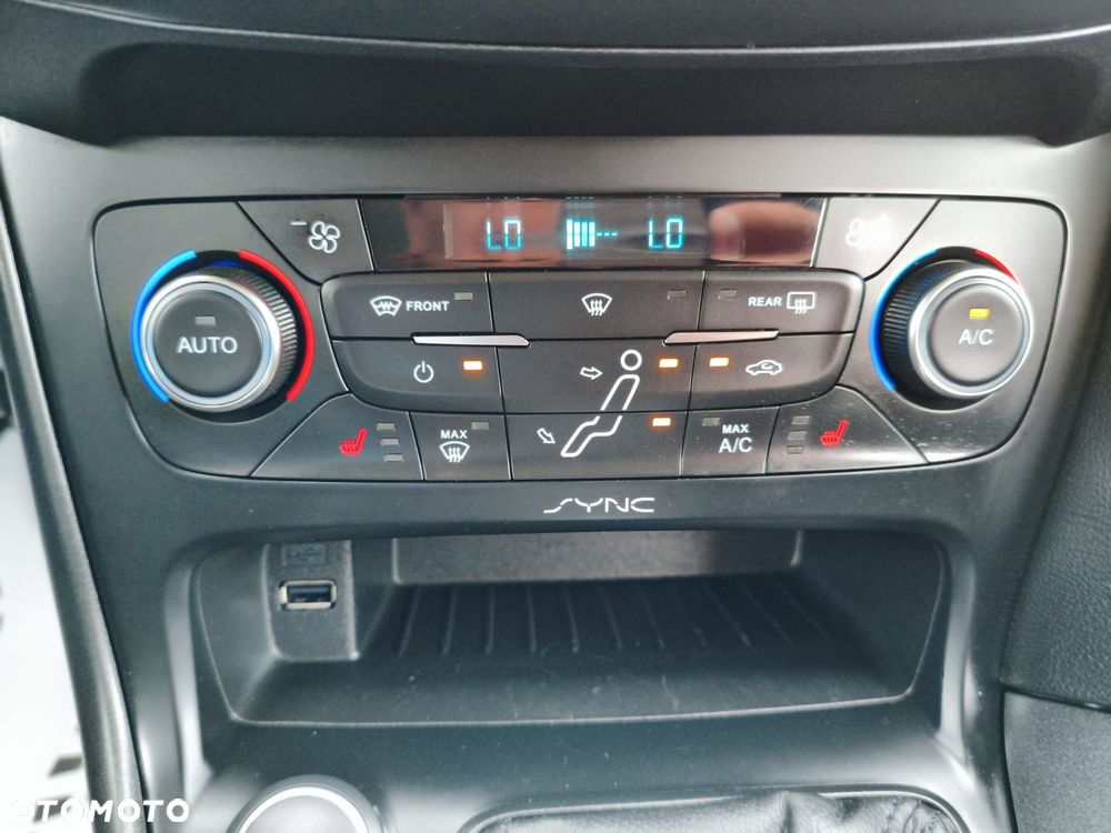 Ford Focus 1.6 TDCi DPF Start-Stopp-System Titanium - 26