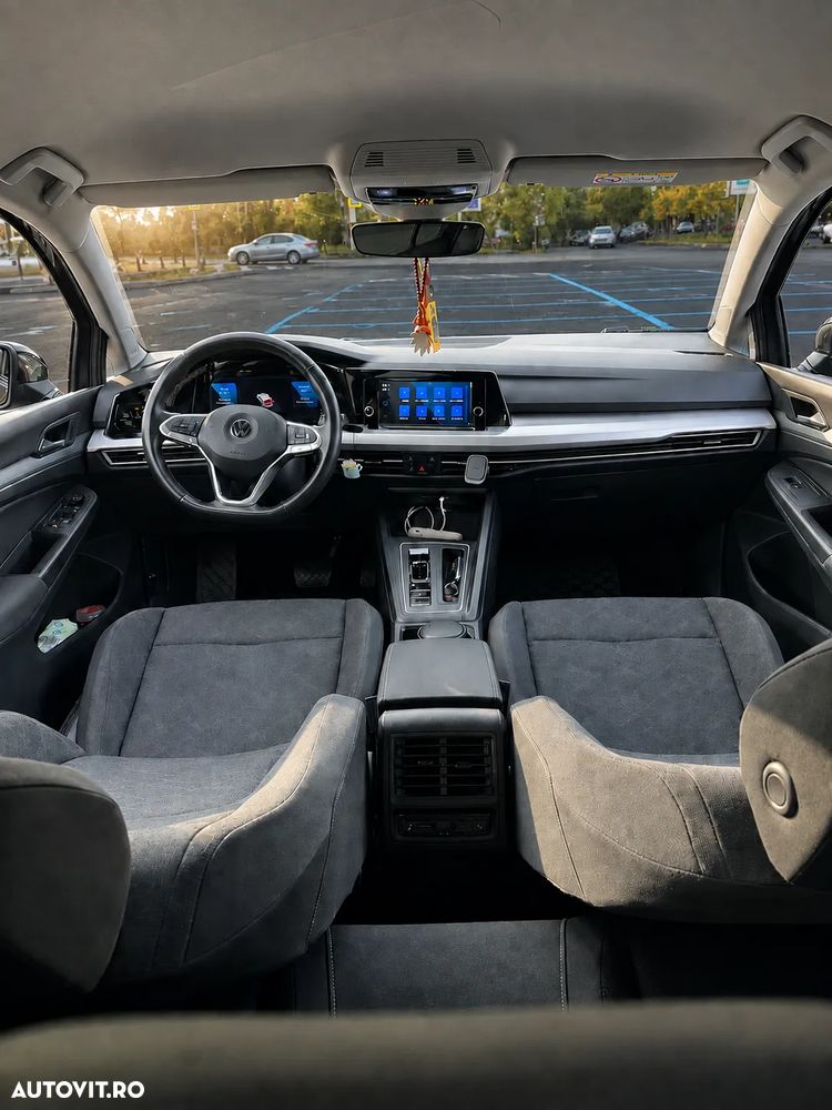 Volkswagen Golf 1.5 eTSI OPF DSG Life - 12