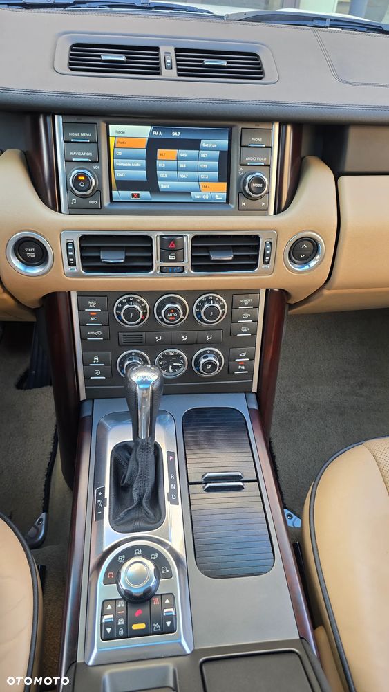Land Rover Range Rover - 22