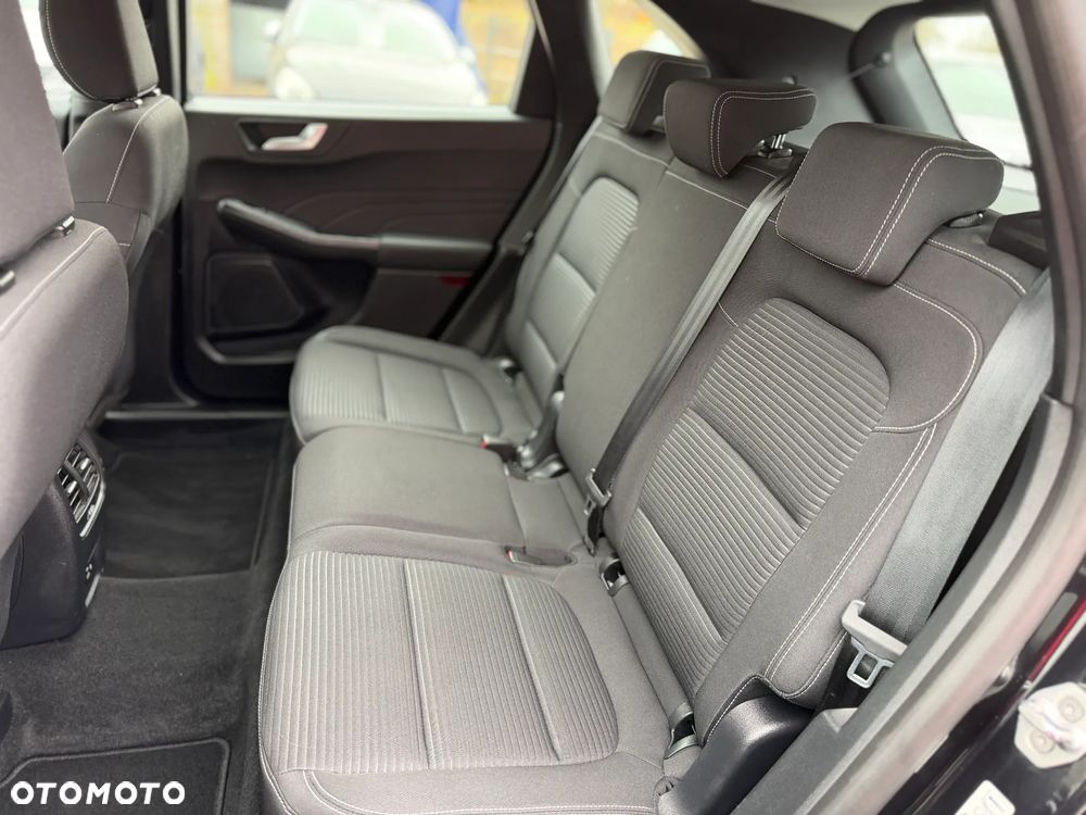 Ford Kuga 2.0 EcoBlue 4x4 TITANIUM - 25