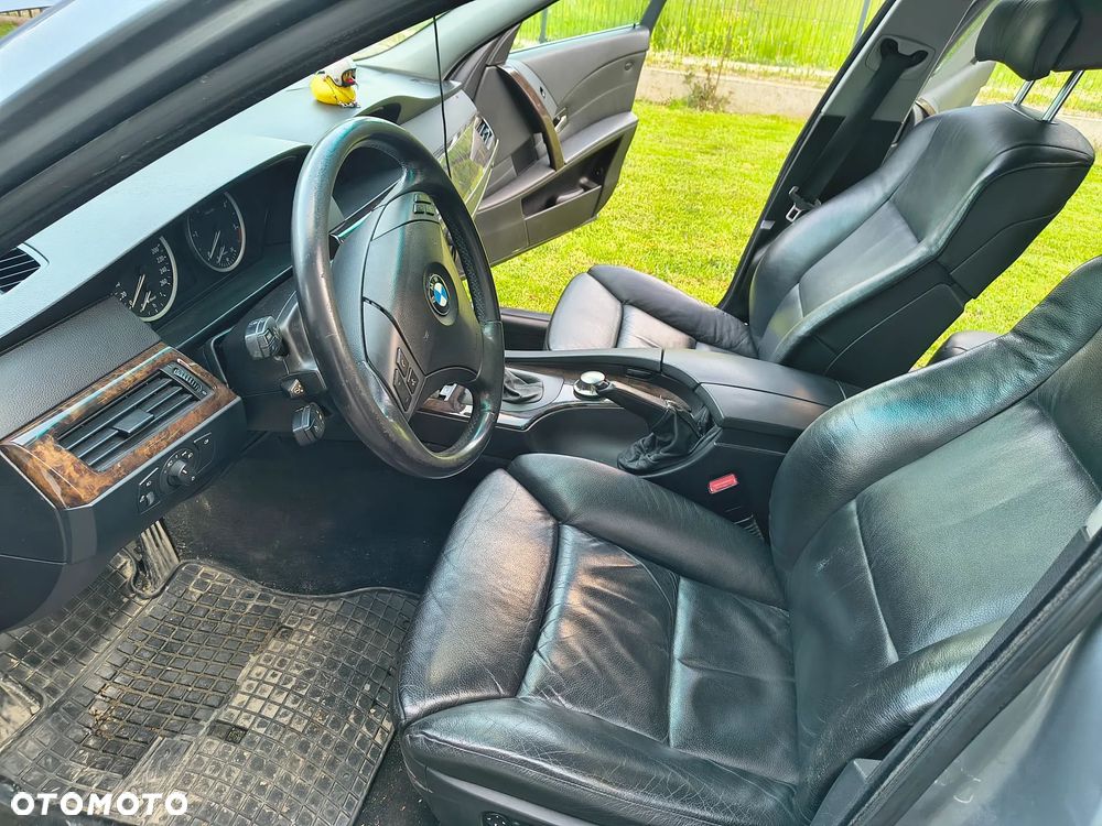 BMW Seria 5 - 16