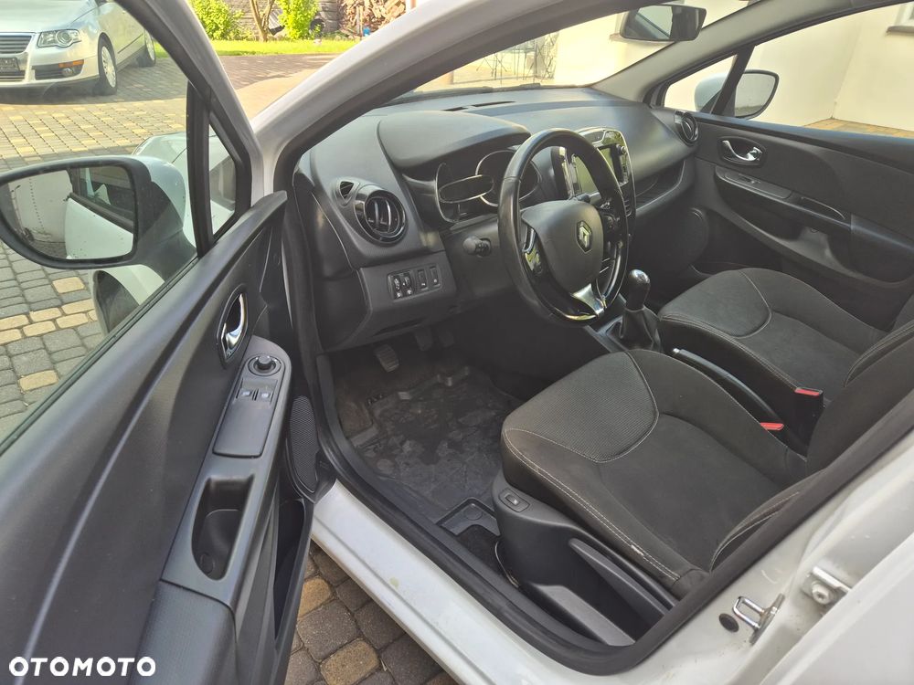 Renault Clio - 7