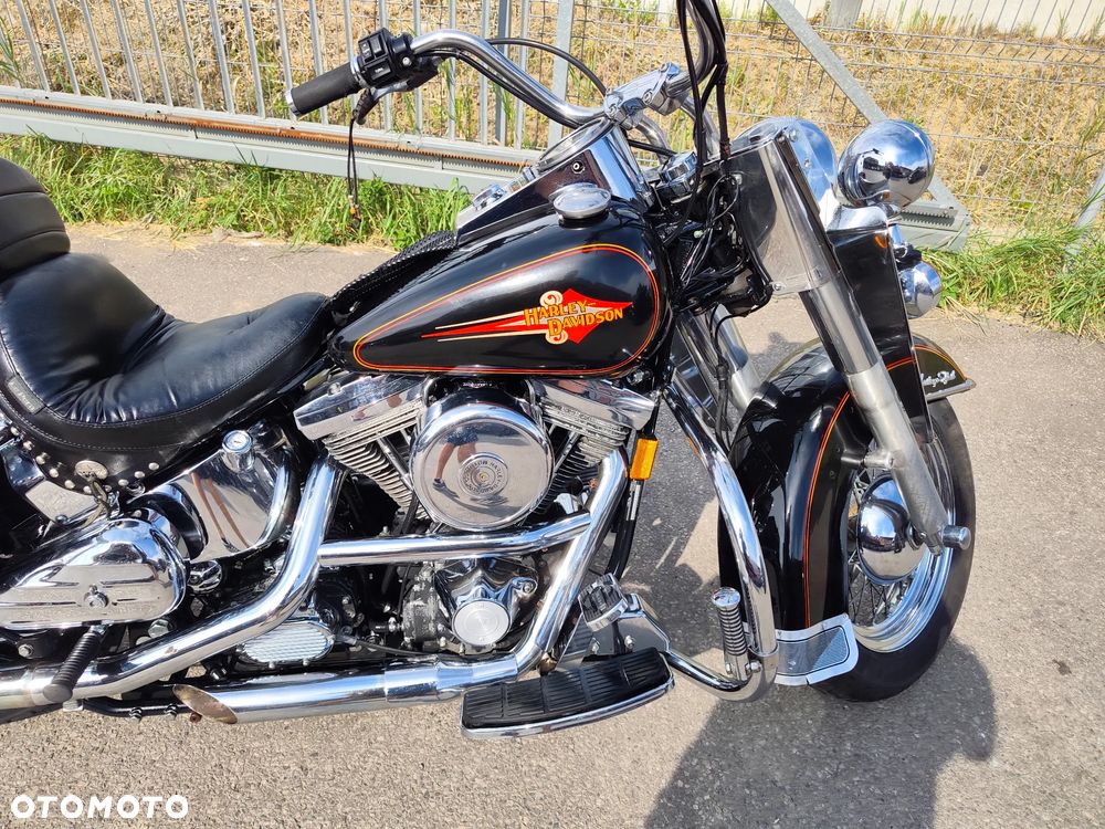 Harley-Davidson Softail Heritage Classic - 31