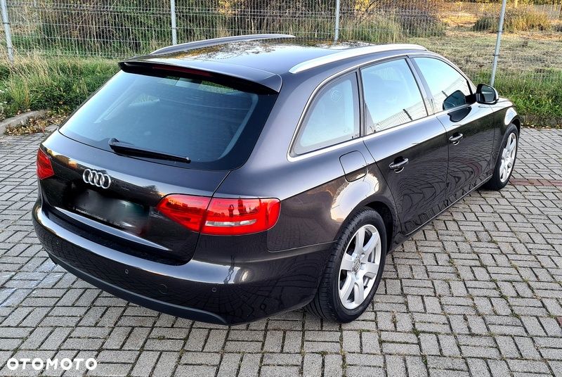 Audi A4 Avant 2.0 TDI - 18