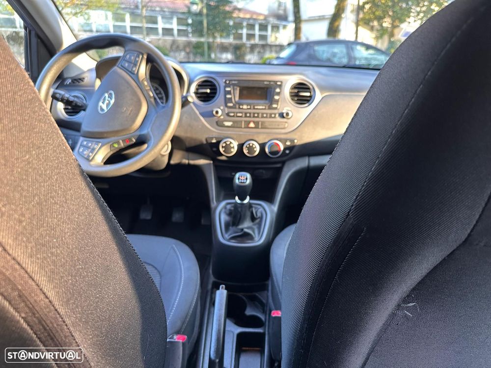 Hyundai i10 1.0 Urban - 8