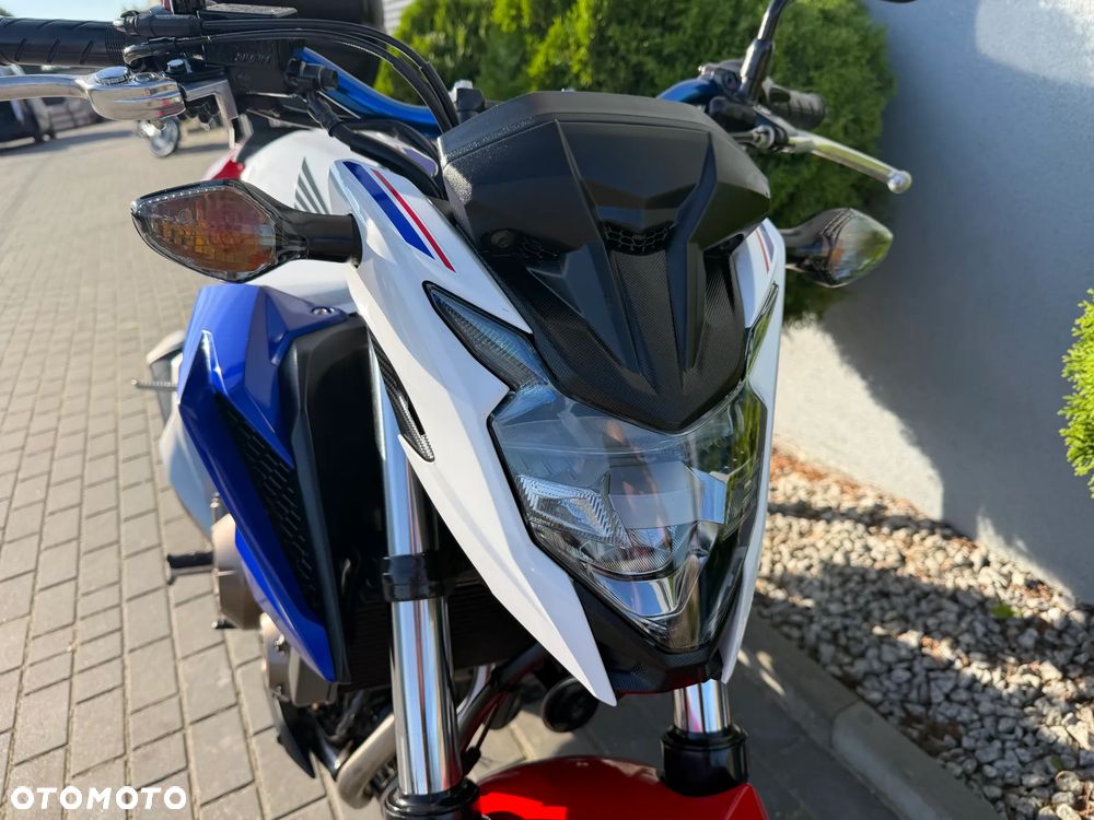 Honda CB - 17