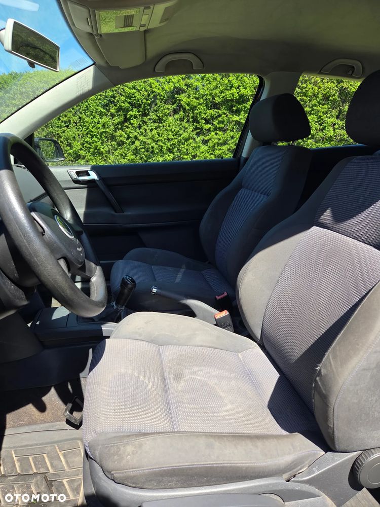 Volkswagen Polo 1.4 FSI Comfortline - 11