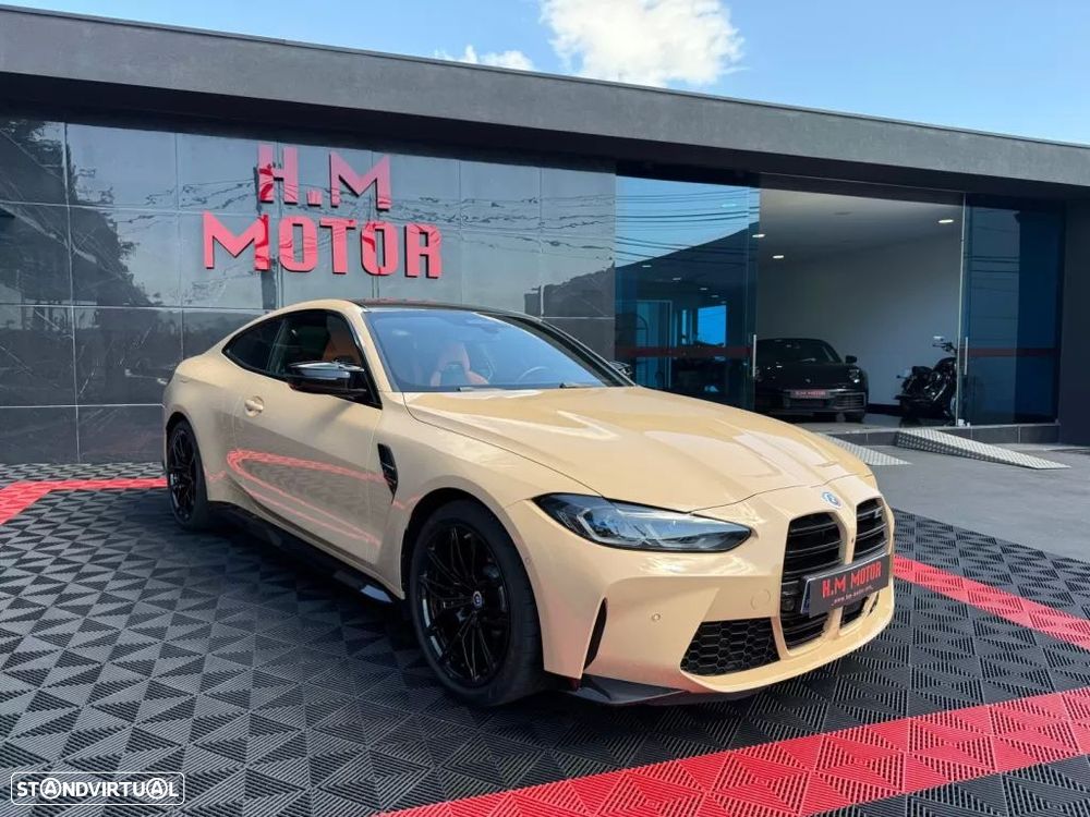 BMW M4 Competition Pack 50 anos M - 2