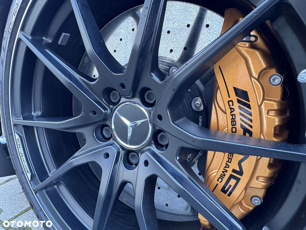 Mercedes-Benz AMG GT - 20