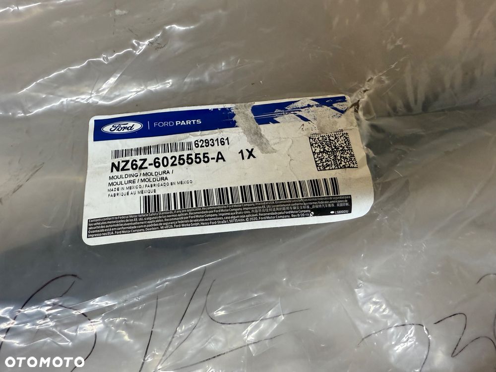 LISTWA ZGARNIAJĄCA DRZWI LEWA PRZÓD LEWA TYŁ FORD MAVERICK 2022- NZ6Z-6020935-A NZ6Z-6025555-A - 2