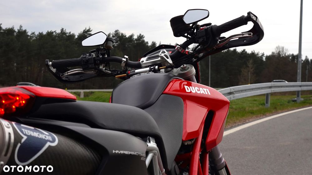 Ducati Hypermotard - 14