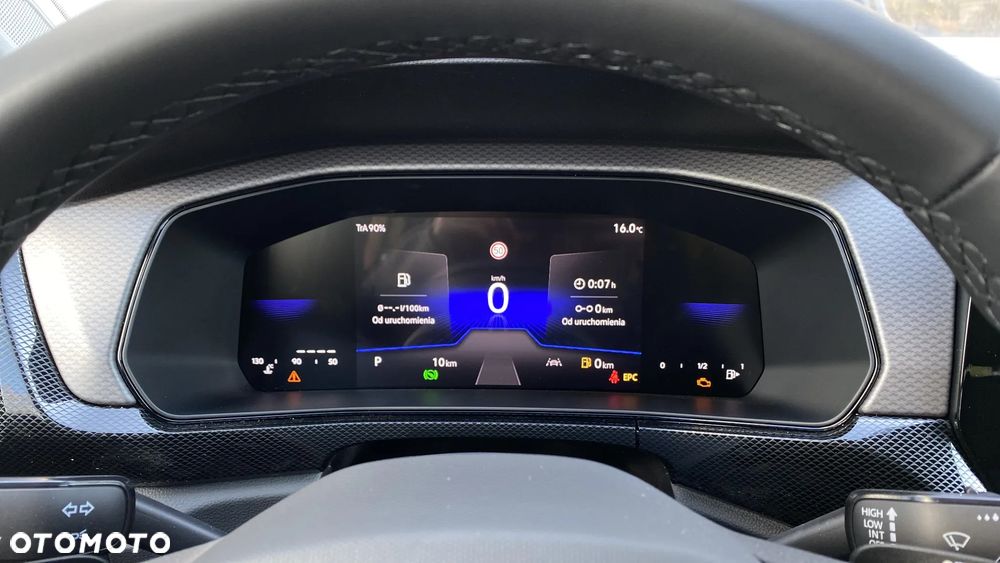 Volkswagen T-Cross - 12