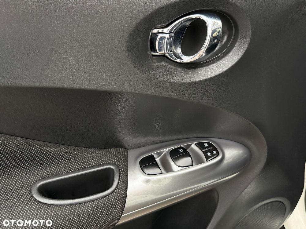 Nissan Juke 1.6 Tekna S&S - 14