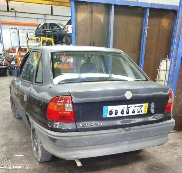 Para Peças Opel Astra F Cabriolet (T92) - 2