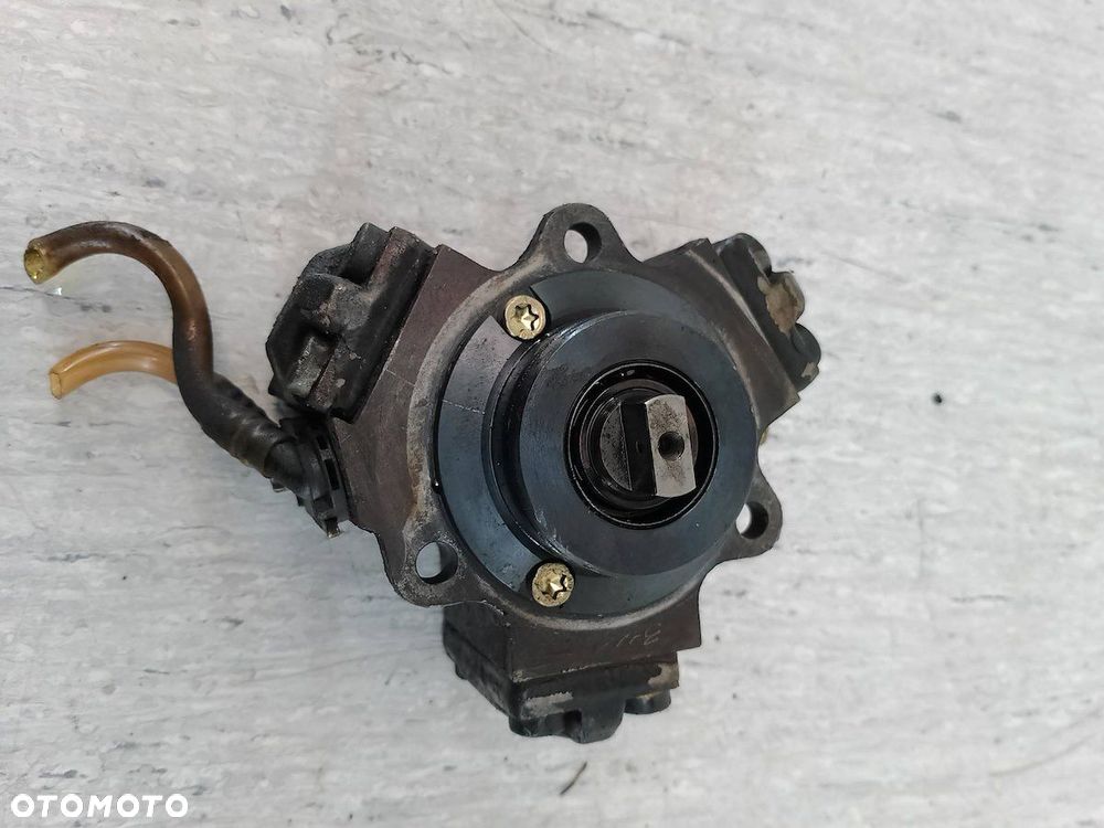 POMPA WTRYSKOWA MERCEDES-BENZ KLASA A W168 A6680700301  0445010015 1.7 CDTI - 1