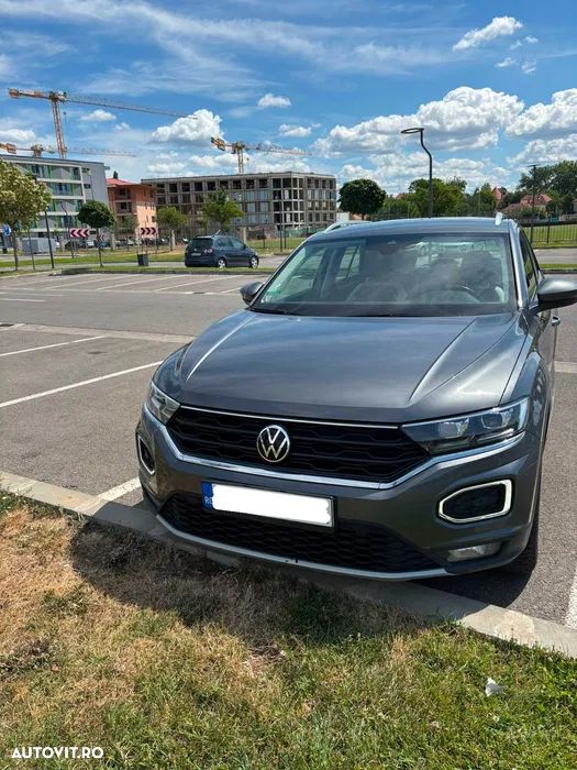 Volkswagen T-Roc - 1