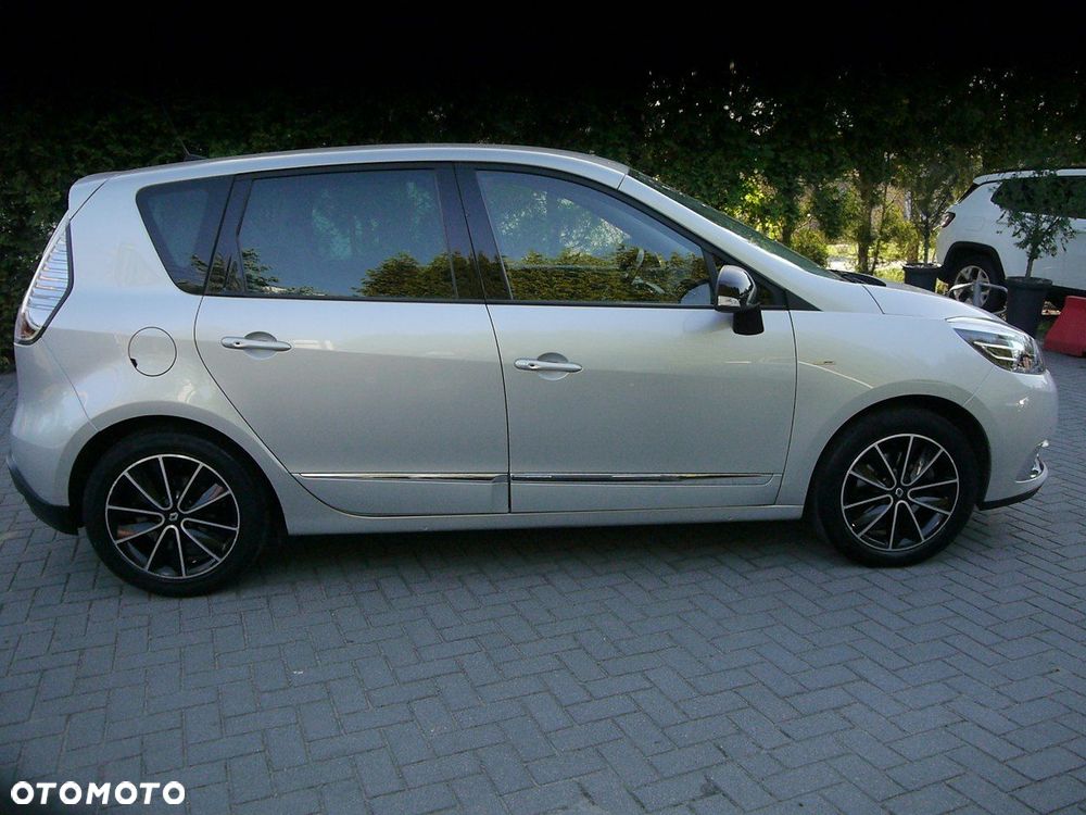 Renault Scenic 2.0 16V 140 CVT Bose Edition - 10