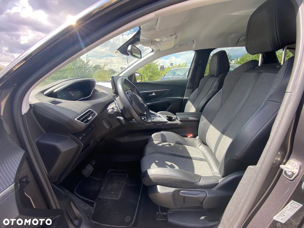 Peugeot 3008 BlueHDi 130 Stop & Start EAT8 Allure - 9